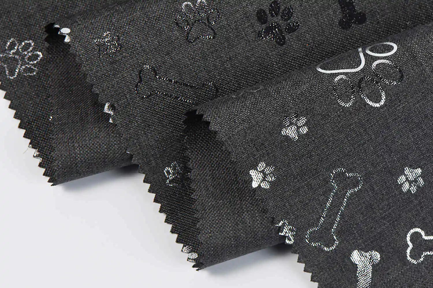 PU gecoat 600d 68t kation met zilveren print